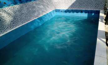 Imagem 2: Ótima casa dúplex com 3 quartos,piscina nos fundos e churrasqueira em Santa Cruz Rj