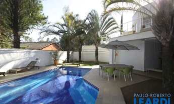 Imagem 6: CASA EM CONDOMÍNIO - TAMBORÉ - SP