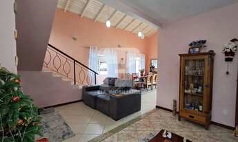 Imagem 5: Casa espaçosa em Santo Antônio De Lisboa