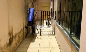 Imagem 14: Casa disponível para venda no bairro Segismundo Pereira em Uberlândia MG