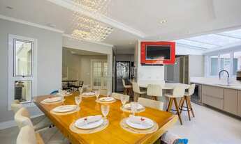 Imagem 6: Casa Alto Padrão, Porteira Fechada em Santa Felicidade