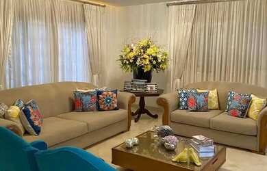 Imagem: Casa com 7 quartos à venda, 550 m² por