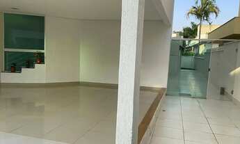 Imagem 7: Casa de condomínio para aluguel com 400 metros quadrados com 5 quartos