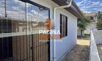 Imagem 2: Página 1 Imóveis anuncia para aluguel, casa de 02 dormitórios, no Bairro Fátima em Canoas
