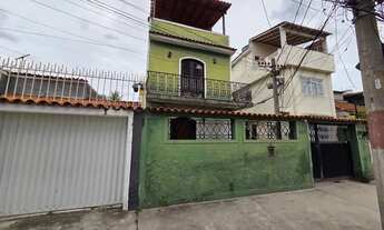 Imagem: Casa Tríplex a Venda ou Locação com 100