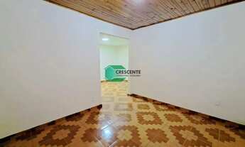 Imagem 4: Casa próxima Sabina com fácil acesso ao Parque Central e Shopping ABC