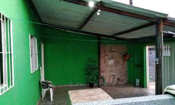 Imagem 2: Casa com piscina em condomínio fechado