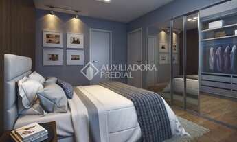 Imagem 3: PORTO ALEGRE - Apartamento Padrão - Partenon