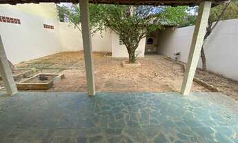 Imagem 5: Casa de lote inteiro com ótimo quintal no bairro Universitário