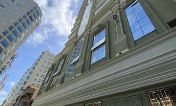 Imagem 5: Linda vista mar. Mobiliado e decorada! Há 50 metros do mar