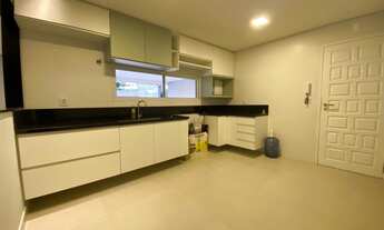 Imagem 4: Linda casa com 4quartos e lazer em Candeias para locação