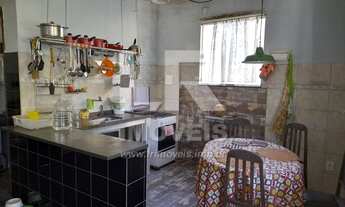 Imagem 4: Casa de 2 pavimentos com 4 quartos à menos de 5 minutos da lagoa *LA-10