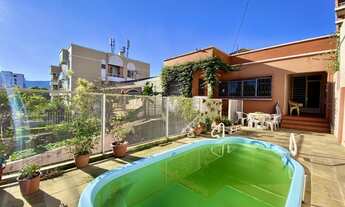 Imagem 4: Casa com pátio e piscina no Centro!!!