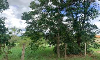 Imagem 3: Chácara Condomínio Vale das Cachoeiras 1750m², Frente 3 Ruas, Plana- Aragoiânia