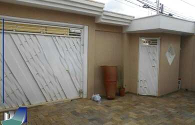 Imagem 2: RIBEIRÃO PRETO - Casa Padrão - JARDIM MOSTEIRO