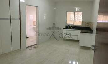 Imagem 7: Sao Jose dos Campos - Casa Padrão - Jardim Estoril