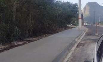 Imagem: Com 500m² FRENTE Estrada dos Cajueiros