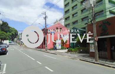 Imagem 3: IMOBIILIARIA JUVEVE ALUGA CONJUNTO COMERCIAL SALA CENTRO BATEL PRX SHOPPING CRISTAL HARD