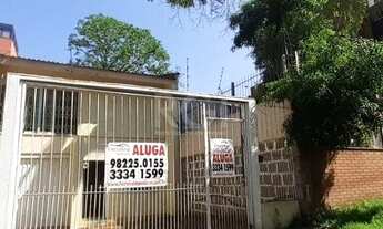 Imagem 1: Casa para fins comerciais ou residenciais, com 04 (quatro) dormitórios, 4(quatro) salas, 4