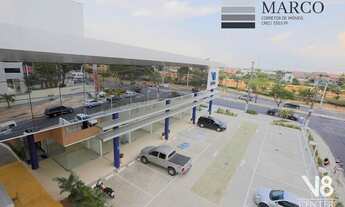 Imagem 2: Alugo SALA no primeiro andar, localizada no comercial V8 center