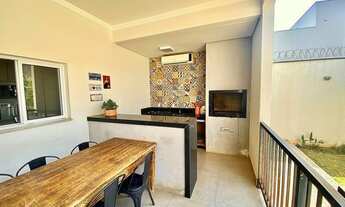 Imagem: Casa à venda no bairro Alto Umuarama