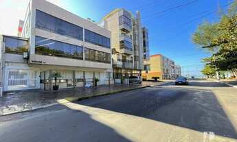 Imagem 2: BARBADA DE FRENTE PARA A PRAÇA!!!