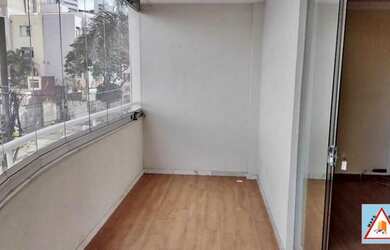 Imagem 3: Apartamento com quatro quartos, suíte e duas vagas no Bairro Silveira