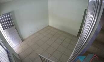 Imagem 4: Sobrado para Venda em Praia Grande, Nova Mirim, 2 dormitórios, 1 banheiro, 1 vaga