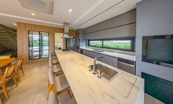 Imagem 5: CASA DE ALTO PADRÃO EM CONDOMÍNIO FECHADO EM CAMBORIÚ-SC