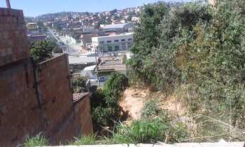 Imagem 1: Vende- se lote acidentado no bairro cruzeiro do sul