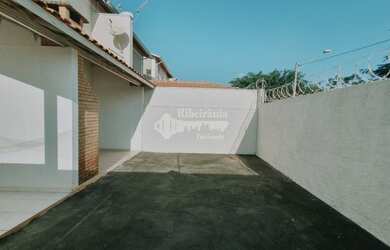 Imagem 3: Ribeirão Preto - Casa Padrão - Vila do Golf