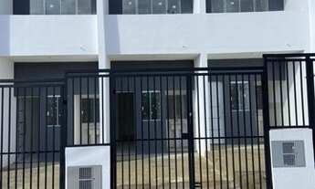 Imagem 2: Sobrado para Venda em Sorocaba, Parque São Bento, 1 dormitório, 1 banheiro, 1 vaga