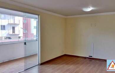 Imagem 2: Apartamento com quatro quartos, suíte e duas vagas no Bairro Silveira