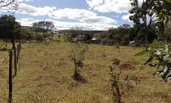 Imagem 2: Terreno 3200 mt , condomínio recanto da serra com água luz e ligada