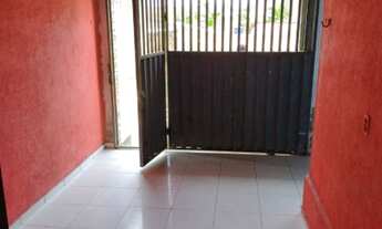 Imagem 2: Alugo casa com 3 quartos em Felipe camarão