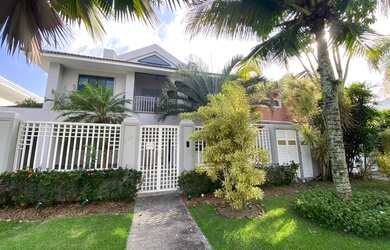 Imagem 2: Casa de Condomínio - Cristal Lake - Barra da Tijuca - 4 quartos Suites - 678m²