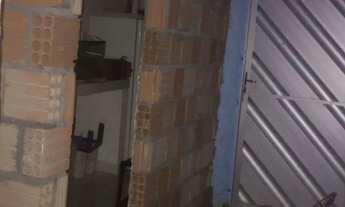 Imagem 6: Duas casas e um ponto comercial