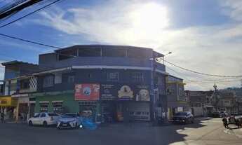 Imagem 2: Apartamento para venda em Belford Roxo com 232m², 4 quartos, 3 banheiros, amplo terraço