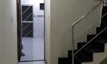 Imagem 3: Aluga-se ou vende-se uma casa com dois andares