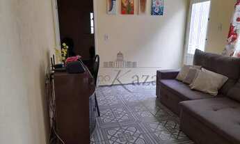 Imagem 2: Jacarei - Casa Padrão - Parque Meia Lua (Parque Meia Lua