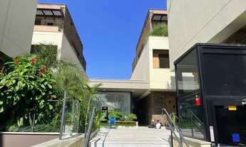 Imagem 4: Casa de condomínio sobrado para venda tem 520 metros quadrados com 4 quartos