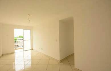 Imagem 2: Apartamento para Aluguel - Irajá, 2 Quartos, 48 m2