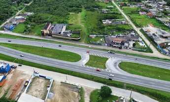 Imagem 4: Terreno na praia ?