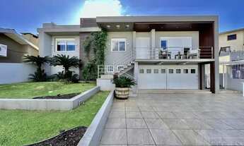 Imagem: Casa com 4 Dormitorio(s) localizado(a) no