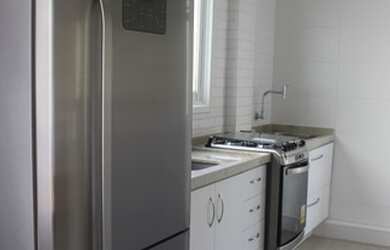 Imagem 5: Um dormitorio mobiliado