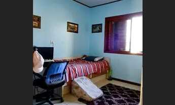 Imagem 7: Casa para Venda em Esteio, Parque Amador, 3 dormitórios, 1 banheiro, 3 vagas