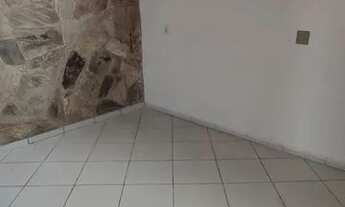 Imagem 6: Qr 508 samambaia sul duas casas no lote desocupadas