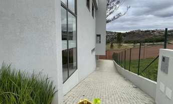 Imagem 4: Casa em Aplhaville /MG, 4 quartos com piscina mobiliada