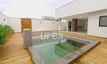 Imagem 5: Casa térrea em Senador Canedo com 4 Suítes