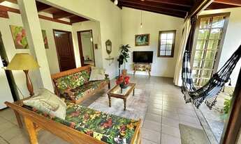 Imagem 6: Imóvel para venda possui 150 metros quadrados com 4 quartos em Centro - Garopaba - SC